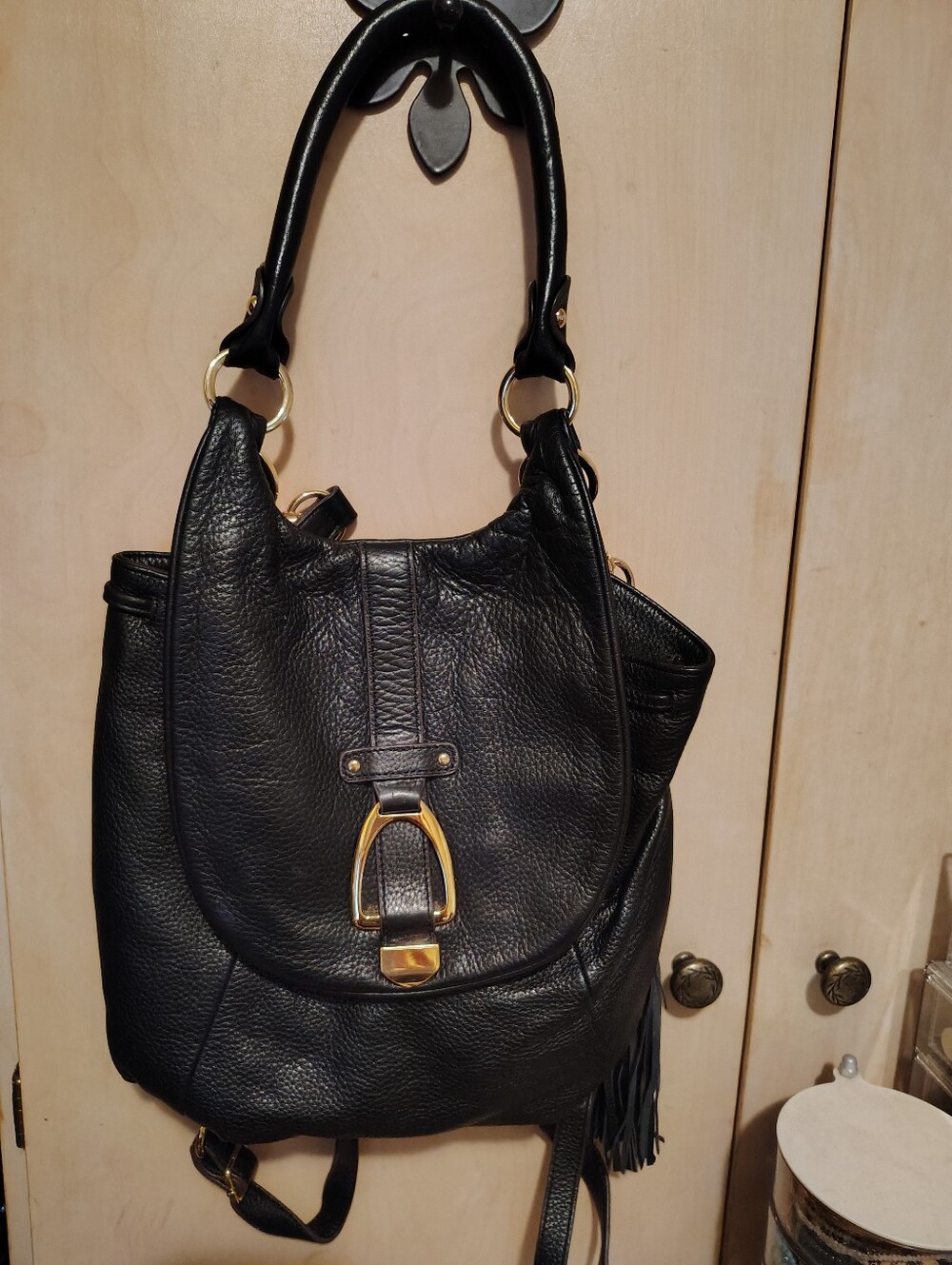 G.I.L.I Black Convertible Crossbody